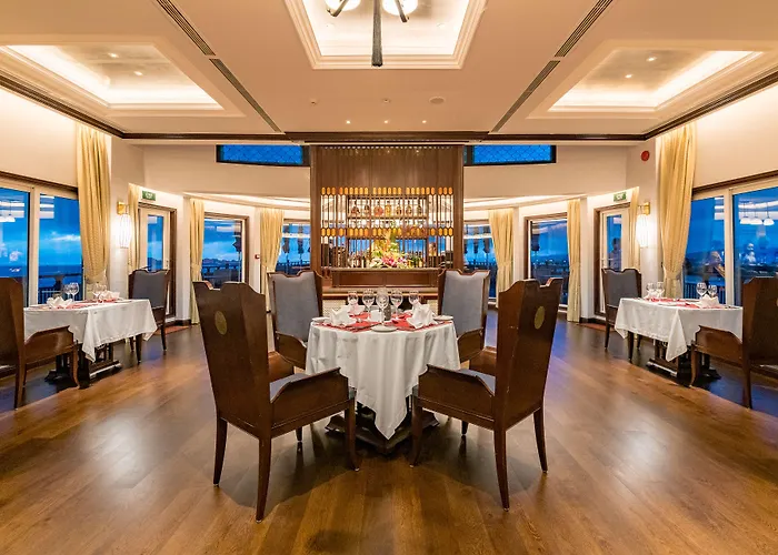 Heritage Line Ginger Cruise - Bay & Lan Ha Bay  Hạ Long
