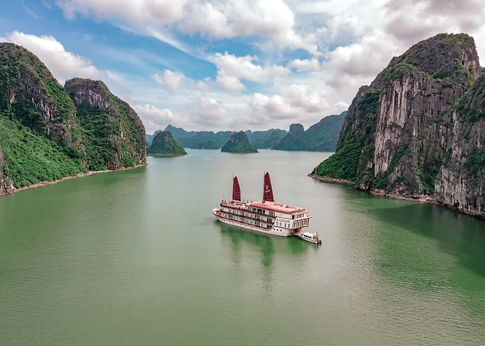 Heritage Line Ginger Cruise - Bay & Lan Ha Bay