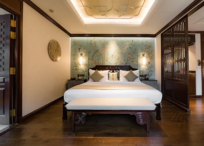 Heritage Line Ginger Cruise - Bay & Lan Ha Bay  5*