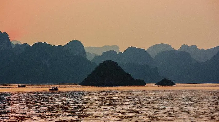 Heritage Line Ginger Cruise - Bay & Lan Ha Bay